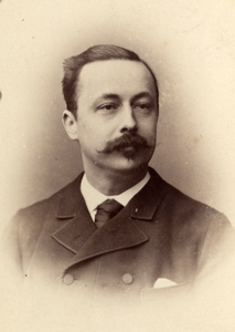 221182 Portret van jhr. mr. H.M. J. van Asch van Wijck, geboren 28 augustus 1850, rechter van de ...